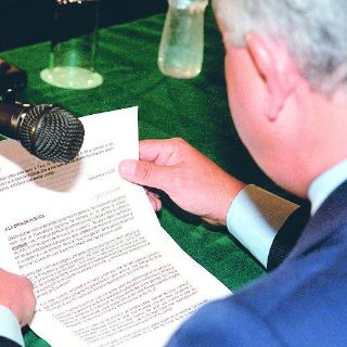 Fundéu BBVA: punto y coma, uso apropiado