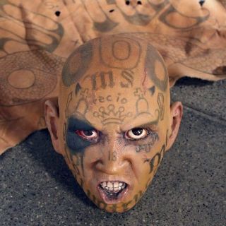 Vanguardia marginal y arte pop se mezclan