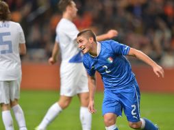 Verratti, al minuto 91, rescata el empate para la selección italiana. AP /