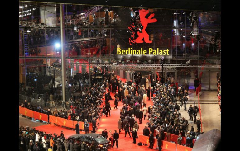 La Berlinale hoy abrió sus puertas para ofrecer durante varios días lo más nuevo del cine mundial. EFE /