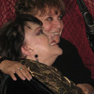 Asegura hija que Lucha Villa está bellísima y entera