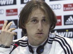 Modric demostró su molestia por la transmisión del video. EFE /