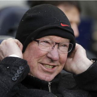 ''Ridículo'', el calendario de la Premier League: Ferguson