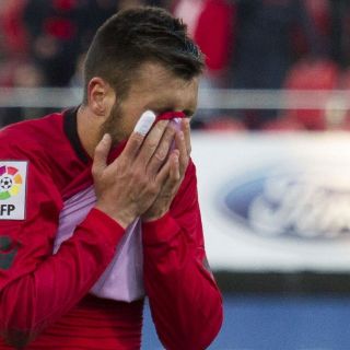 Manzano se estrena en el banquillo con un empate agónico