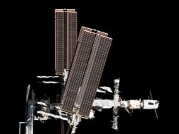 Antes de desacoplar la nave de carga, los tripulantes de la EEI la llenaron de deshechos. ARCHIVO /