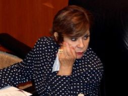 Angélica de la Peña, senadora del PRD, señala que el país necesita un ''saneamiento'' para terminar con la corrupción. ARCHIVO /