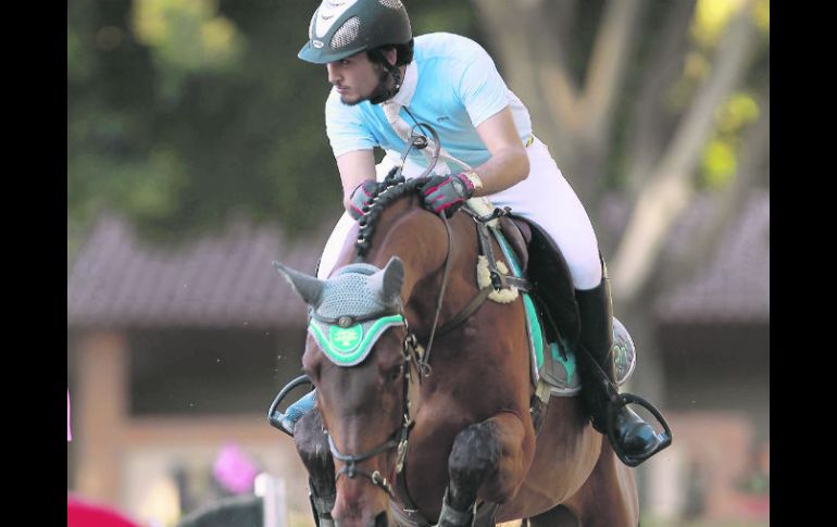 Leopoldo Salles terminó en primer lugar en la competencia de 1.30 metros al finalizar con 066.64 sobre ''Great Optimus N Equisearch'' EL INFORMADOR /