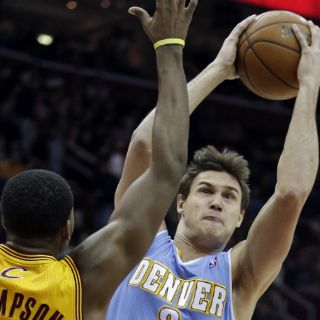 Gallinari lleva a Denver a una victoria más