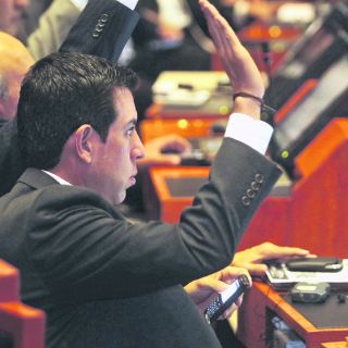 Supuesta ''aviadora'' cobró 133 mil pesos al final de 2012