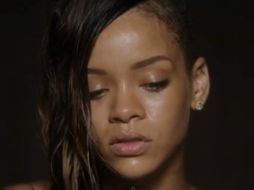 ''Stay'' es el segundo sencillo de su disco ''Unapologetic''. ESPECIAL /