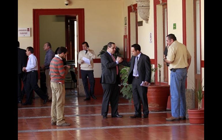 Actualmente, se destinan más de 28 mil Millones de Pesos para cubrir la nómina gubernamental. ARCHIVO /