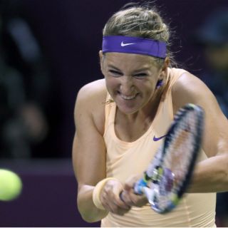 Azarenka supera la segunda ronda en Qatar
