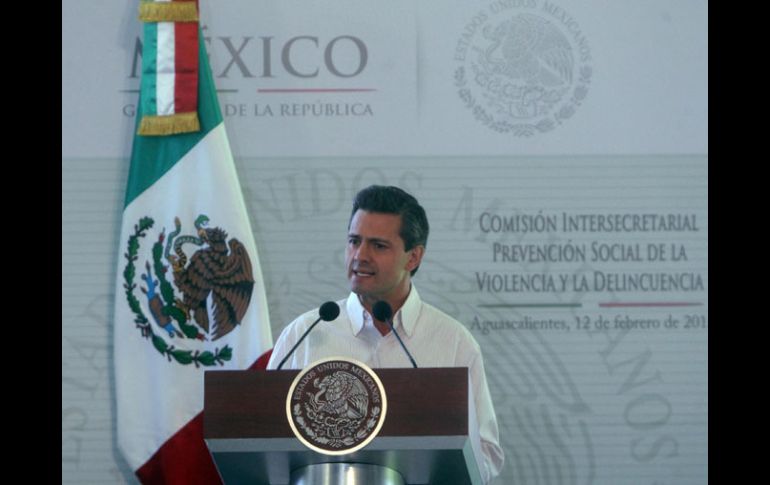 El Presidente Enrique Peña Nieto asegura que México ha despegado y quiere surcar el horizonte. ARCHIVO /