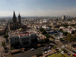 García Padilla considera que los servicios actuales no tienen la capacidad para la demanda de la población.  /