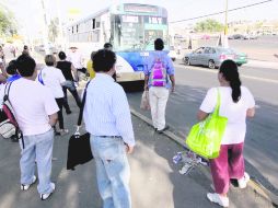 PRECARIA SITUACIÓN. Según el alcalde Ismael del Toro, ''el peor servicio de transporte público está en Tlajomulco''. EL INFORMADOR /