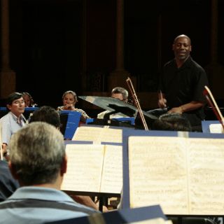 Programa mexicano para arrancar la actividad de la OFJ