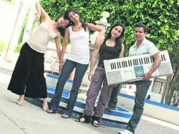 Elenco. Amanda Morales, Samantha Rodríguez, Lucero Rossa, y Armando Hernández. EL INFORMADOR /
