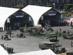 El Mandatario inaugura la exposición militar Fuerzas Armadas, pasión por servir a México, en el Zócalo capitalino. NTX /