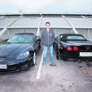 Jugadores del ManU eligen sus nuevos autos