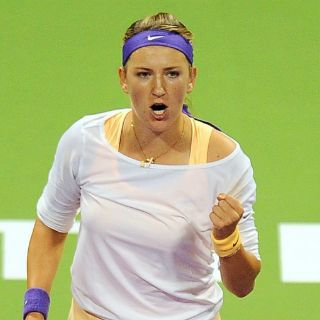 Azarenka triunfa en Doha, pero abandona la cima