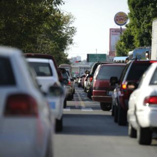 Vuelve a la normalidad el tráfico en Ávila Camacho
