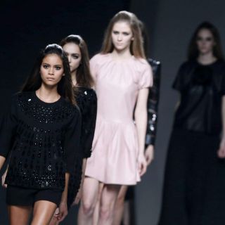 Los diseñadores quieren vender con prendas coherentes y sobrias