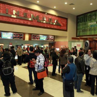 Cinemark vende filial en México a Cinemex
