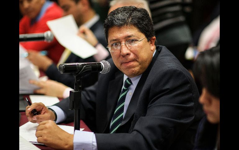 Antonio Gloria Morales afirma que la próxima administración estatal tendrá problemas en cuanto al déficit de escuelas y presupuestal.  /