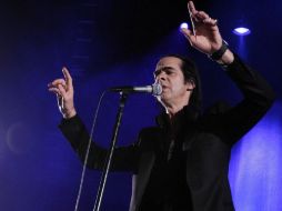 Nick Cave durante la presentación en la cual se reivindicó como el ''Dios del Rock''. NTX /