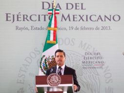 Enrique Peña Nieto dio inicio a la conmemoración por el Día del Ejército mexicano y el centenario de su existencia. ESPECIAL /
