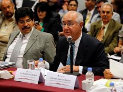 El funcionario también admitió que la CEA tiene un subejercicio de mil 200 millones de pesos.  /