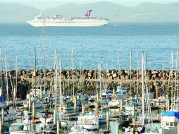 Desplome. El número de cruceristas se contrajo 15.7% en el lapso. EE  /