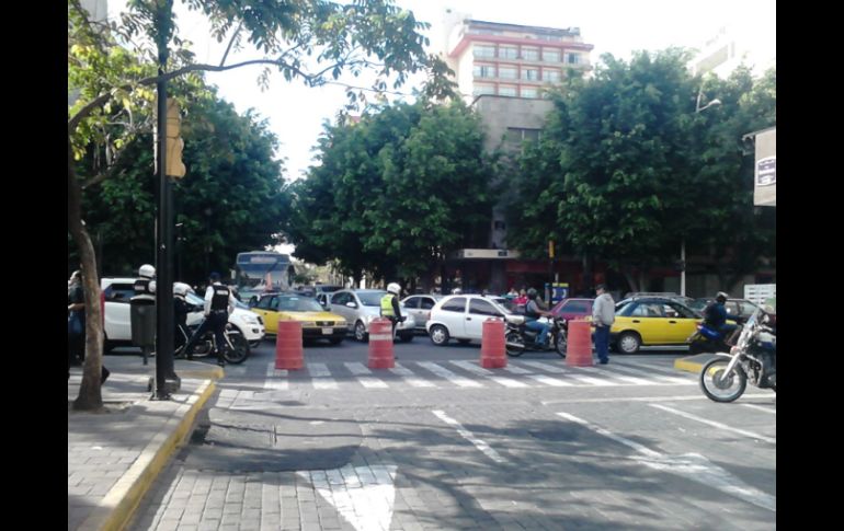 Autoridades desconocen la hora en que las calles serán reabiertas a la circulación.  /