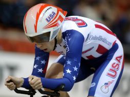 La norteamericana firma un tiempo de 3:32.050 para obtener el oro. AP /