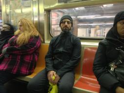 Hasta ahora, sólo se especulaba sobre las gafas vistas en el rostro de Sergei Brin, durante un recorrido en el metro de Nueva York. ARCHIVO /