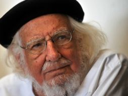 Cardenal, símbolo de la revolución sandinista fue homenajeado. AFP /