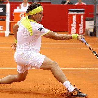 Ferrer comienza la defensa del título en Buenos Aires