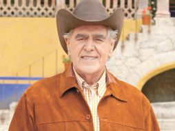 Verónica del Castillo asegura que su padre, Éric, se encuentra de buen ánimo en su casa. ARCHIVO /