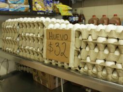 Insisten en que hay problema de especulación con el precio del huevo, a raíz del brote de gripe aviar en varias granjas Bachoco. ARCHIVO /