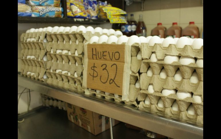 Insisten en que hay problema de especulación con el precio del huevo, a raíz del brote de gripe aviar en varias granjas Bachoco. ARCHIVO /