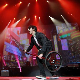 Jonas Brothers enloquecen a sus seguidores mexicanos