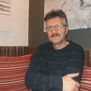 Bahskim Shehu regresa al oscurantismo albanés y a su propio pasado