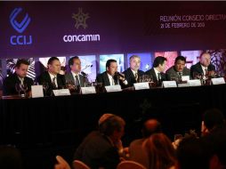 Dirigentes políticos y miembros del sector industrial se dieron cita en Guadalajara. NTX /