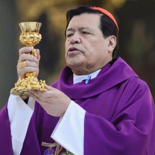 Norberto Rivera viaja a Roma para participar en Cónclave