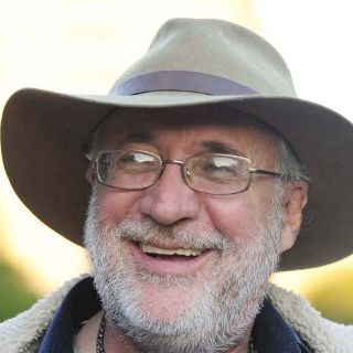 Necesario que literatura aborde la violencia actual: Javier Sicilia