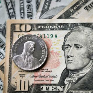 Banxico reporta déficit en cuenta corriente de balanza de pagos