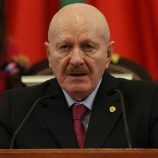 Mondragón y Kalb comparece ante comisiones del Senado