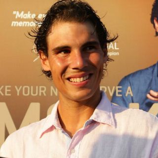 Nadal y Márquez reciben ayuda para sus fundaciones