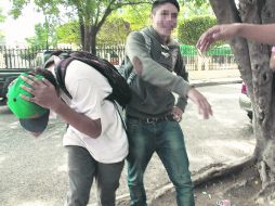 LÍNEA DELGADA. Especialistas destacan que pocas veces se diferencía entre una broma y una expresión de bullying. EL INFORMADOR /