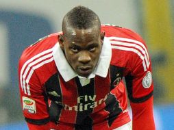 No es la primera vez que el polémico Balotelli se ve envuelto en este tipo de insultos. EFE /